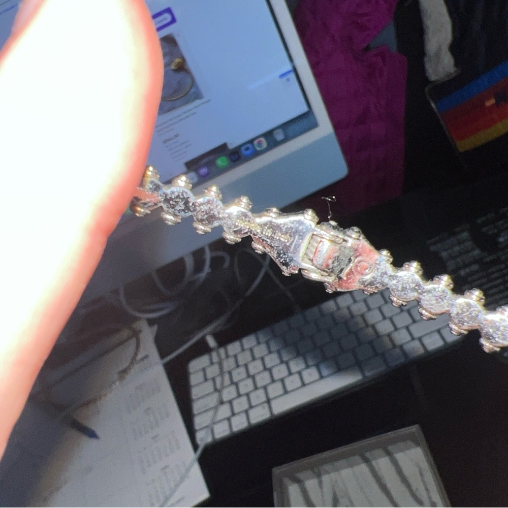 Alexander McQueen Silver Skull Bracelet - Picture 6 of 9